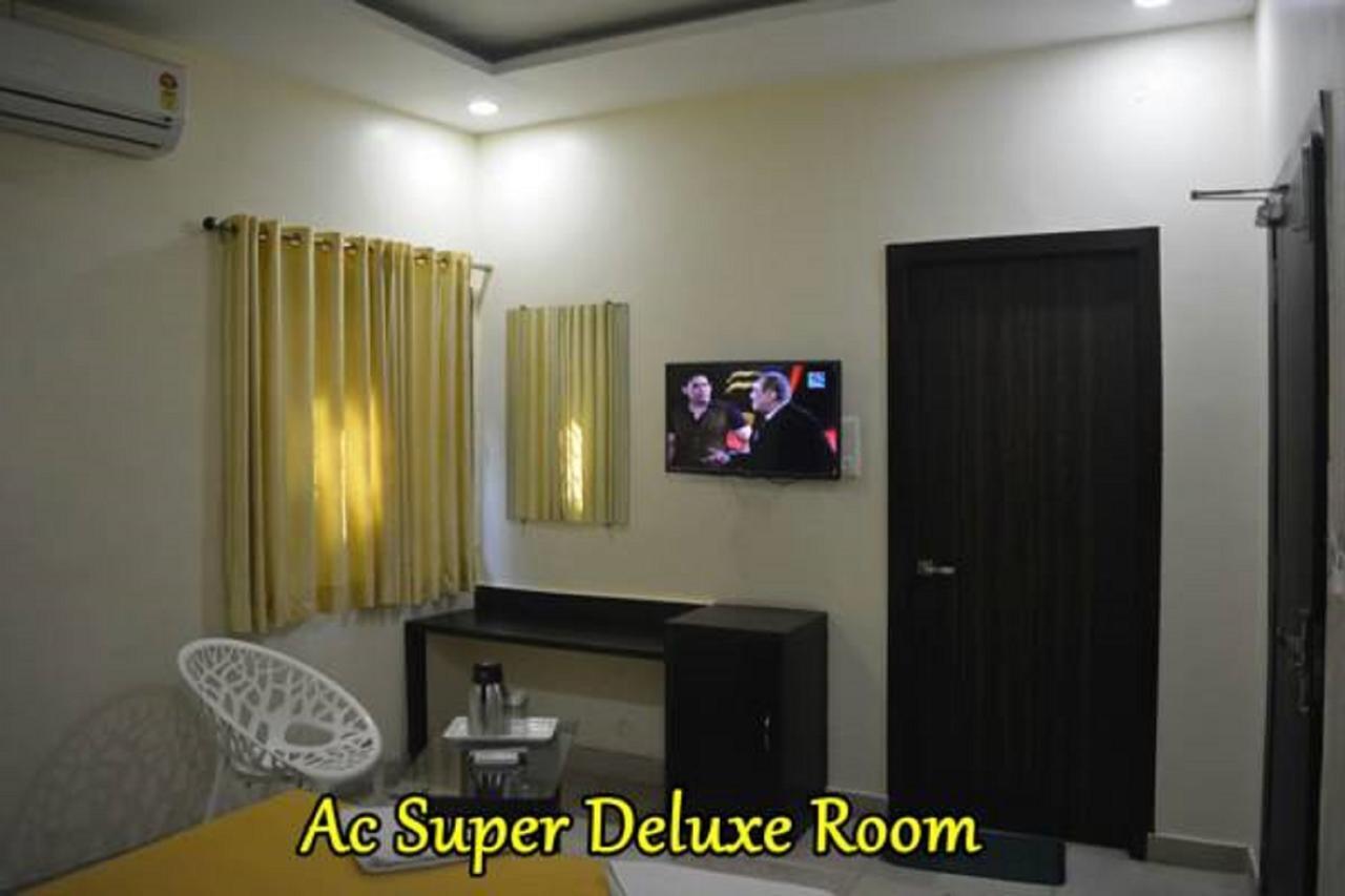 Hotel Green Tree Raipur  Luaran gambar